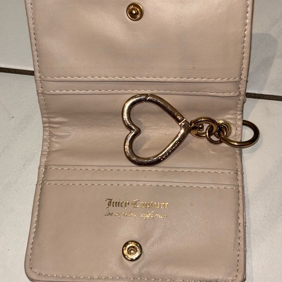 Juicy Couture Pink wallet - Picture 3 of 3
